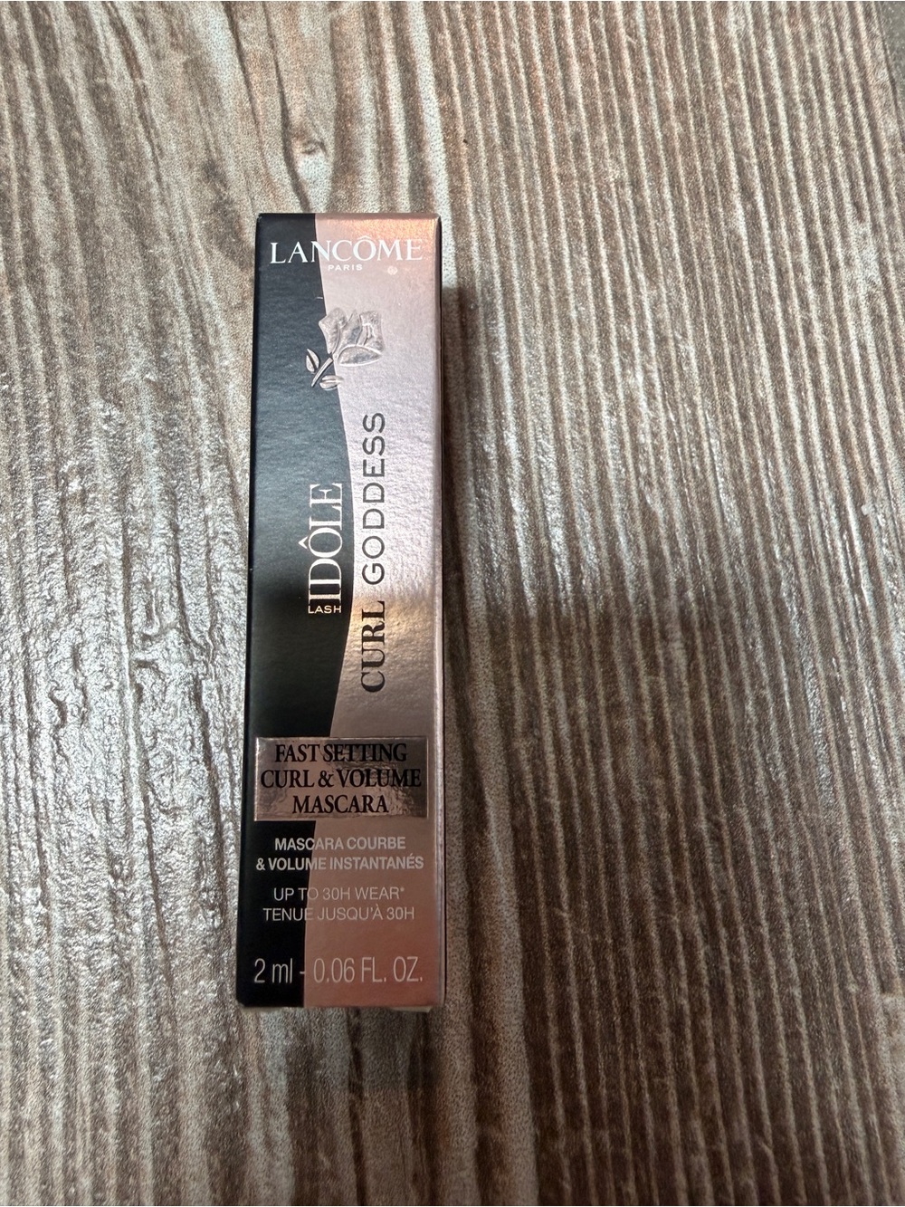 Lancôme Idôle Curl Goddess Mascara – Black and Rose Gold Packaging
